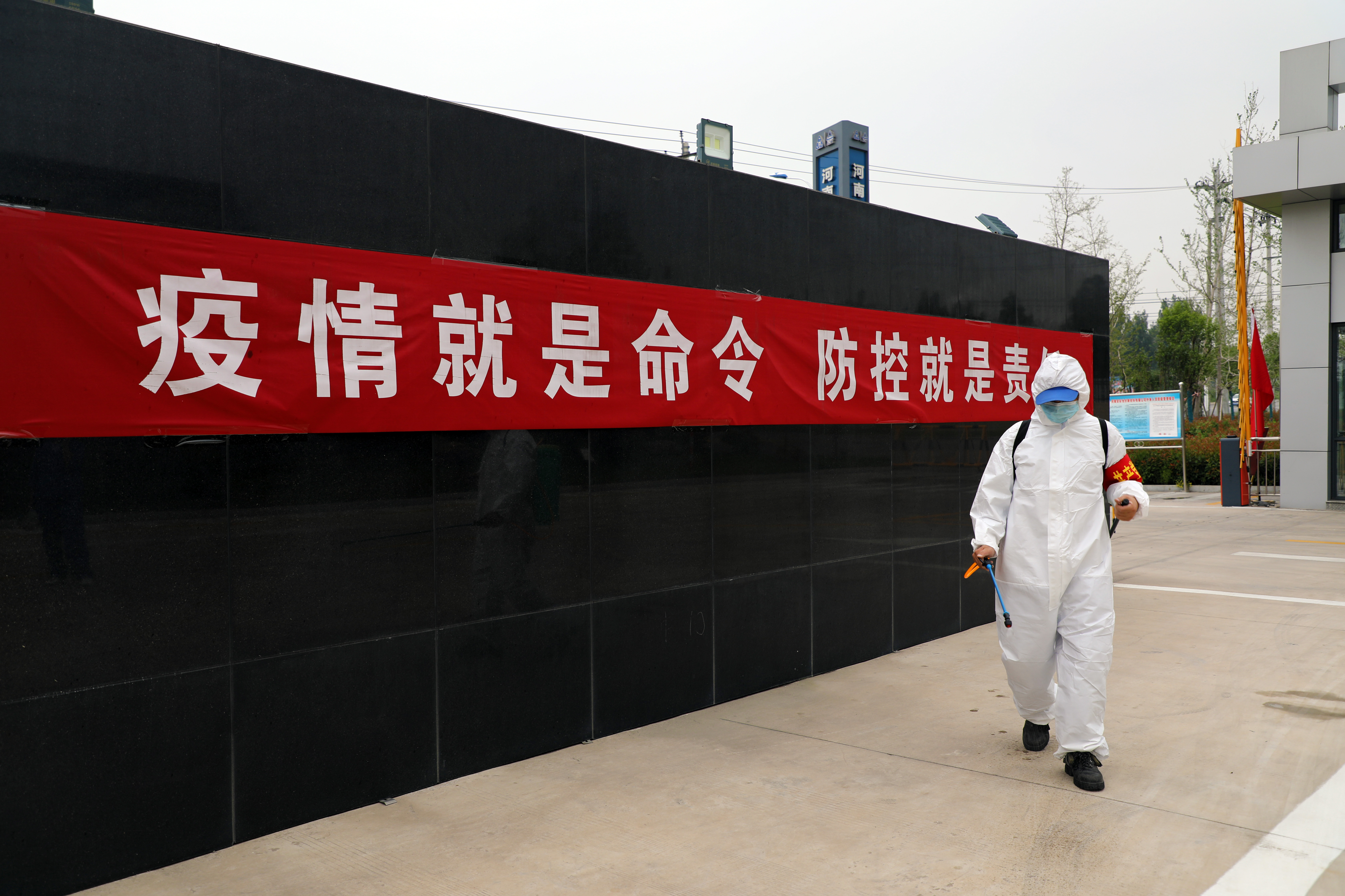 安彩高科：抗疫路上，從來都是“雙向奔赴”！